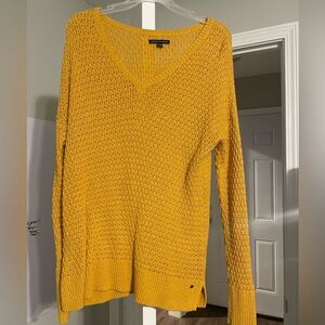 American Eagle Outfitters Yellow Sweater
